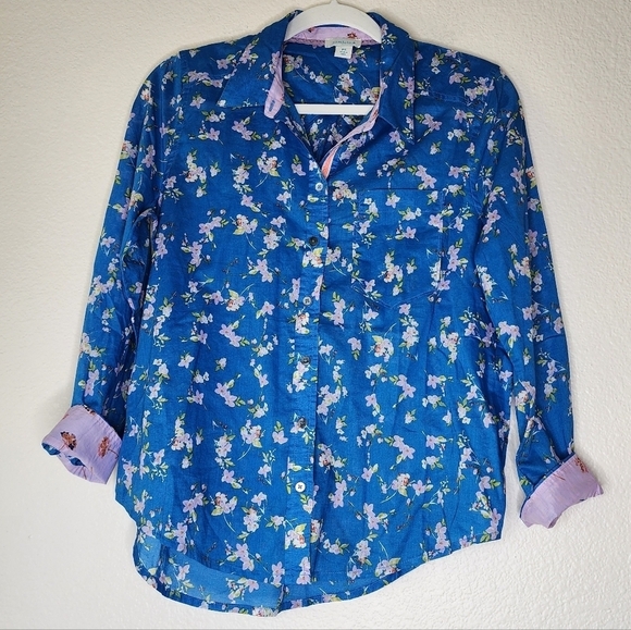 Sundance Blue Floral Button Down Blouse SP - Picture 2 of 4